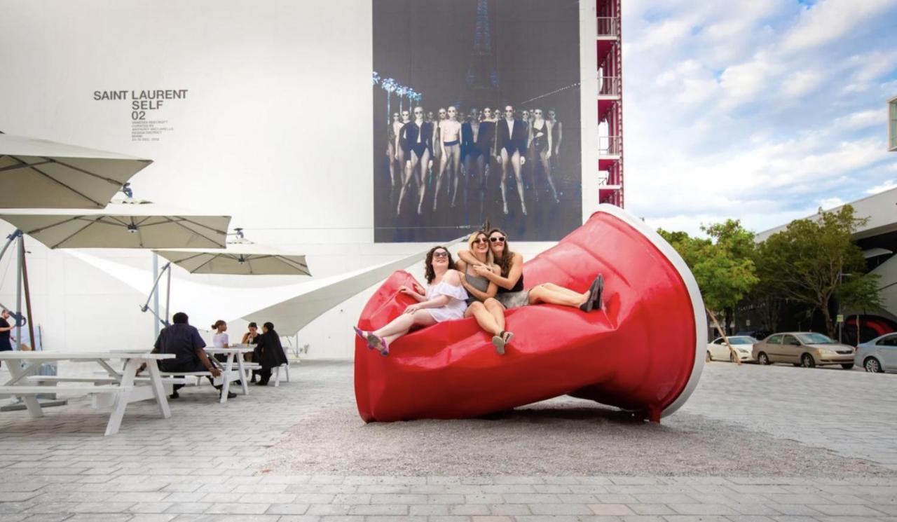Design District By Midtown, Wynwood, Brickell, 10 Min To The Beach, Free Parking Miami Ngoại thất bức ảnh